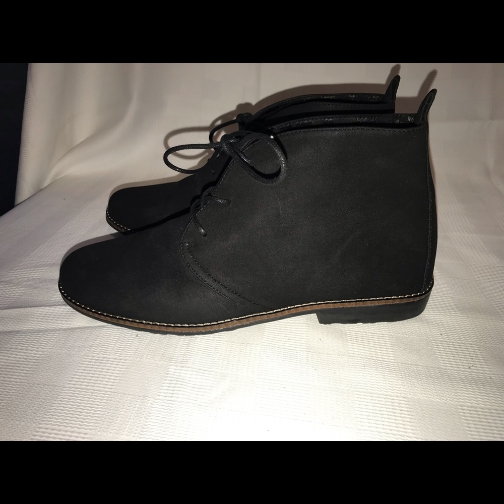 White Mountain Womens Anderson Faux Leather Ankle Boots Black